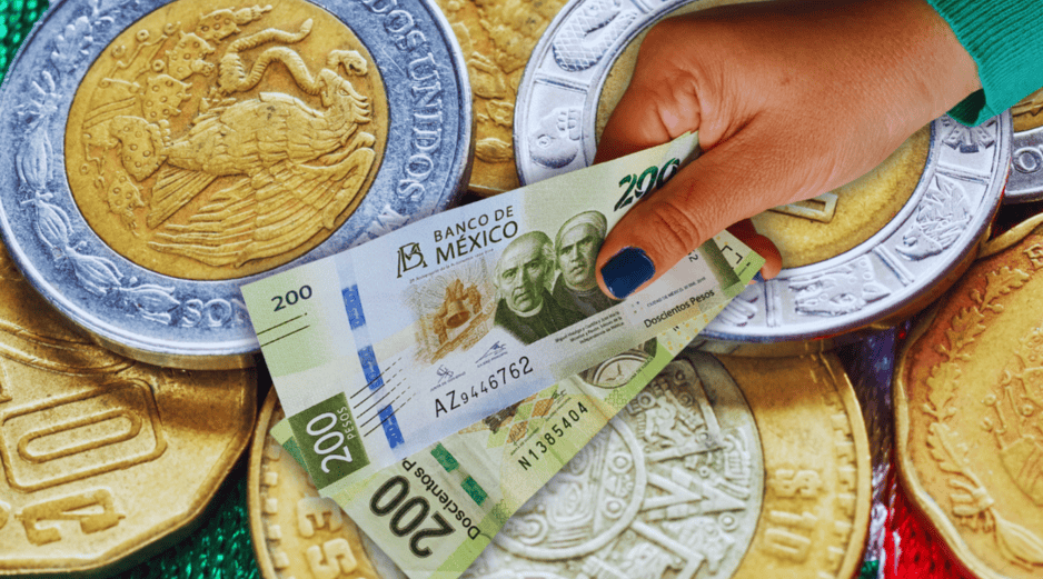 Datos del Banco de México (Banxico) muestran que la demanda de dinero en efectivo presenta un aumento anual de 7.3%. ESPECIAL / CANVA