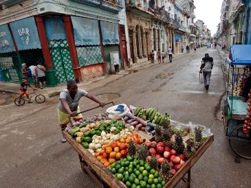 Cuba atraviesa una grave crisis energética desde mediados de 2024. EFE/ Ernesto Mastrascusa