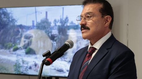 En rueda de prensa, legislador señaló que el modelo neoliberal lucra con el agua y convierte derechos en privilegios. CORTESÍA