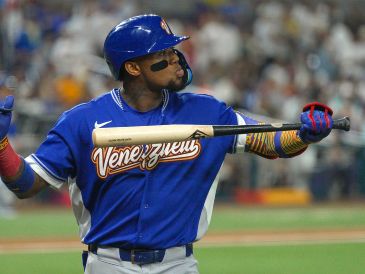 Ronald Acuña Jr. calificó el título con Venezuela como el momento más feliz en su carrera como deportista. EFE/A. Boal