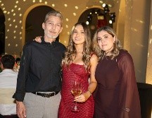 Luis Eduardo González, Michelle González y Analí Gutiérrez. GENTE BIEN JALISCO / T. Martínez