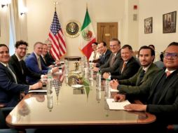 El secretario de Economía, Marcelo Ebrard, viajó a Washington para reunirse, por separado, con el representante de Comercio Exterior de EU, Jamieson Greer, y con el secretario de Comercio, Howard Lutnick. X / @m_ebrard