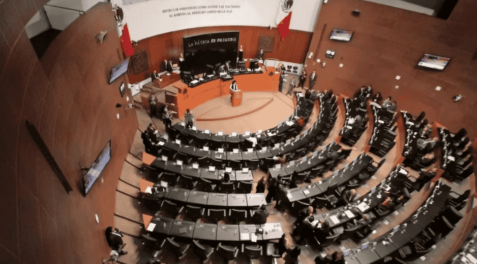 Se propone reducir a solo 15 los regidores en los más de 2 mil 500 municipios del país. SUN/ARCHIVO