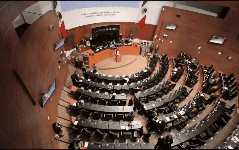 Se propone reducir a solo 15 los regidores en los más de 2 mil 500 municipios del país. SUN/ARCHIVO