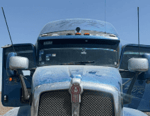 Elementos de Fiscalía lograron detener a uno de los participantes en el intento de robo de cmión en Lagos de Moreno. ESPECIAL