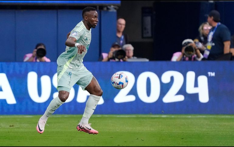 El delantero atraviesa uno de los mejores momentos de su carrera, consolidándose como una de las figuras más destacadas en el futbol internacional, particularmente en el competitivo escenario de Arabia Saudita. IMAGO7