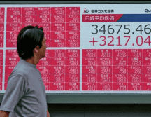 El alza en los precios del crudo es a raíz de la guerra en Oriente Medio. XINHUA