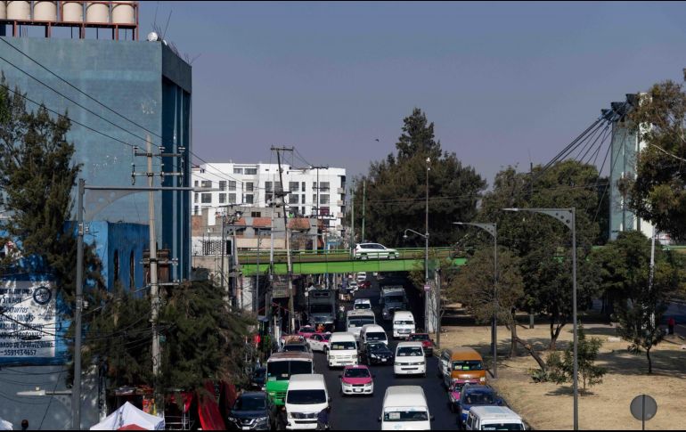 El programa Hoy No Circula se aplica de las 5:00 a las 22:00 horas en todas las alcaldías de la Ciudad de México y en tres zonas conurbadas del Estado de México. SUN/H. Salvador