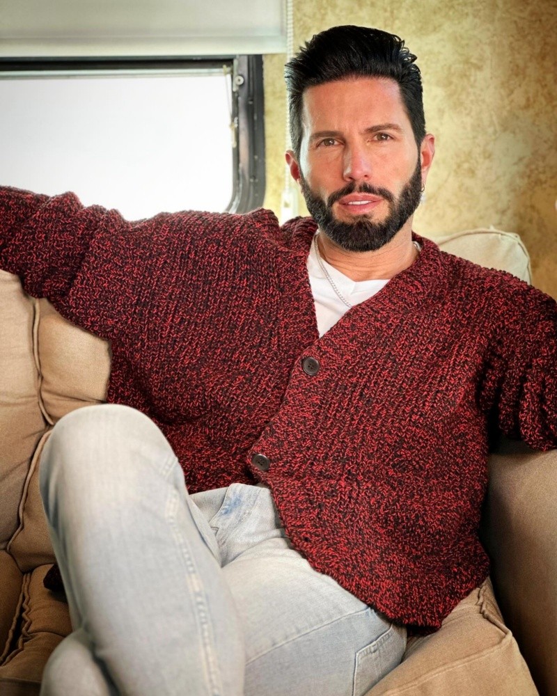 &nbsp;FACEBOOK/Poncho De Nigris