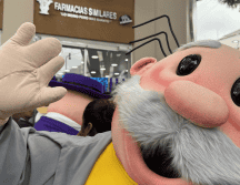 La compañía, que pertenece al Grupo por un País Mejor, quiere afianzar en el país un modelo basado en precios accesibles, atención rápida y consultorios anexos a las droguerías. ESPECIAL/ Facebook/ Farmacias Similares