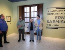 La muestra propone un acercamiento íntimo a la trayectoria de Saemisch, cuyo lenguaje visual transitó entre la figuración y la abstracción, siempre impulsado por la necesidad de explorar aquello que permanece detrás de lo visible. EL INFORMADOR / A. Navarro
