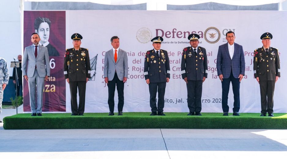 Pablo Lemus Navarro, Gobernador del Estado, asistió a la ceremonia de Toma de Posesión y Protesta de Bandera de Martínez Rojas. ESPECIAL