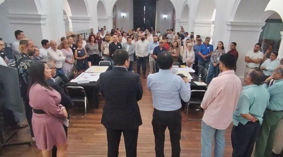 Como parte de la dinámica, se implementó una metodología participativa basada en la conformación de mesas de trabajo diversas. ESPECIAL