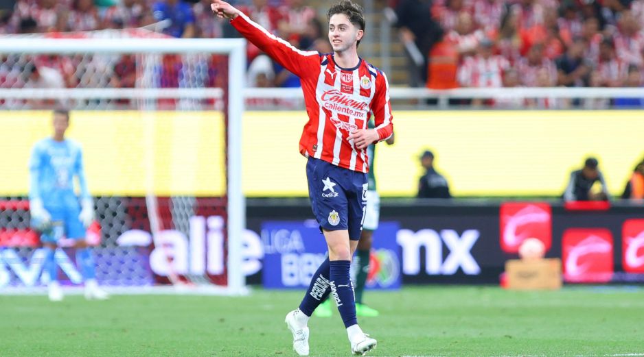 El Guadalajara, actual líder con 27 puntos tras golear a León, visita a unos Rayados que ocupan la novena posición y buscan, con urgencia, sumar en casa para acercarse a la zona de clasificación. IMAGO7