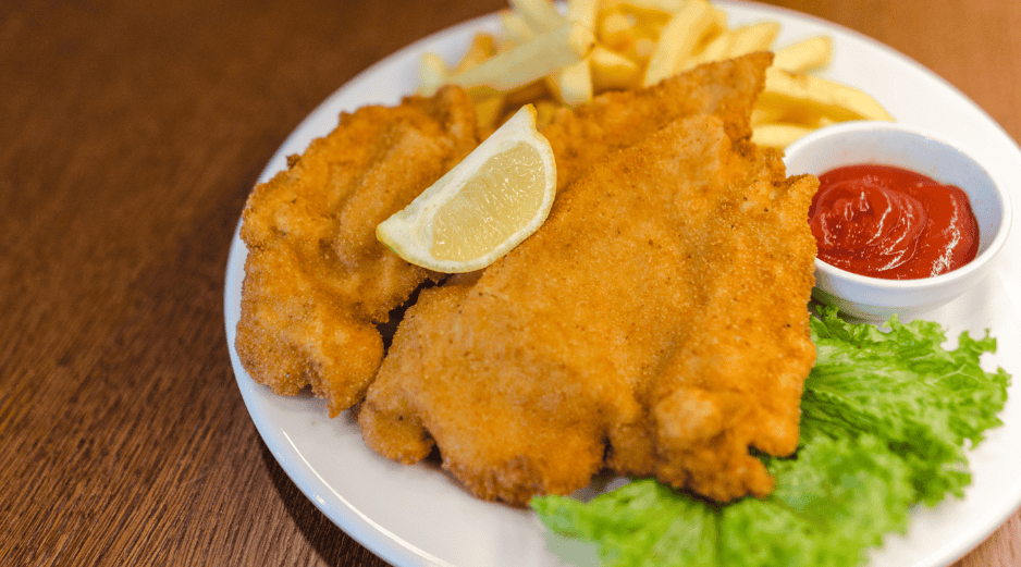 Son varios aspectos los que juegan un papel importante para lograr la fritura perfecta en las proteínas. CANVA