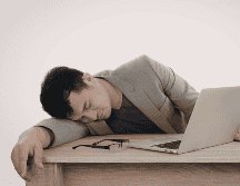 Se trata de una sensación de cansancio o sueño profundo que aparece después de ingerir alimentos. CANVA