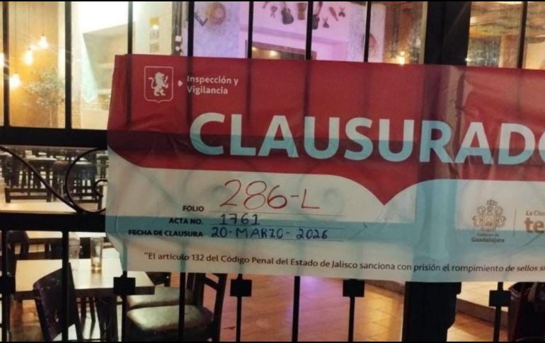 Inspectores municipales colocaron sellos de clausura a un negocio en la colonia Americana por incumplir con la normativa de ruido. CORTESÍA/AYUNTAMIENTO DE GUADALAJARA