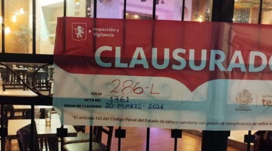 Inspectores municipales colocaron sellos de clausura a un negocio en la colonia Americana por incumplir con la normativa de ruido. CORTESÍA/AYUNTAMIENTO DE GUADALAJARA