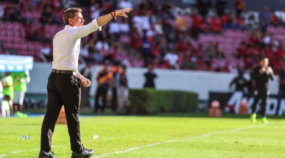 Diego Cocca reconoció las carencias de su plantel tras el más reciente encuentro ante Querétaro. EL INFORMADOR/ A. NAVARRO.