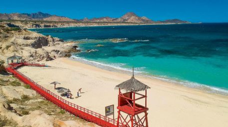 Seis playas donde el mar se vive sin prisa