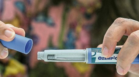 Jeringa con semaglutida, fármaco usado para diabetes tipo 2 y control de peso, cuyo costo podría disminuir con la entrada de versiones genéricas en India. AFP