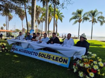 Desde agosto del año pasado se entregó un manifiesto de parte de los alcaldes ribereños por el acueducto Solís-León , pero no han tenido respuesta. ESPECIAL