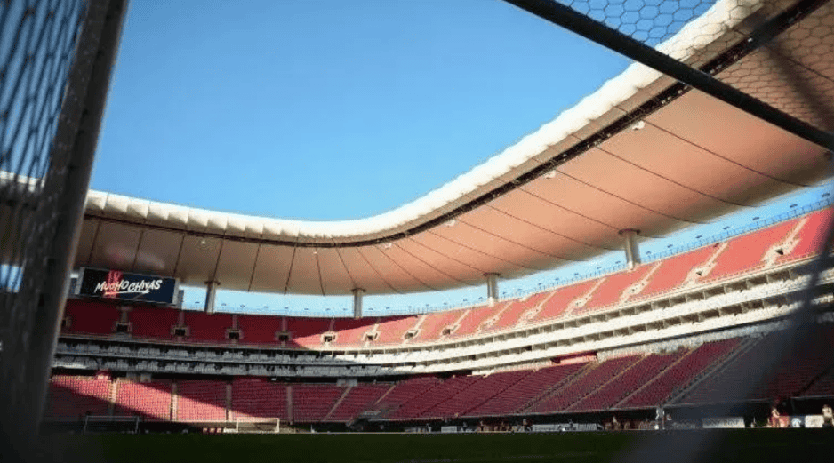 El primer duelo se llevará a cabo el jueves 26 a las 21:00 horas, cuando Nueva Caledonia y Jamaica se enfrenten con la misión de mantenerse con vida en la eliminatoria. IMAGO7