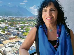 La escritora explora en su obra la intimidad familiar, los silencios y las tensiones del hogar. CORTESÍA