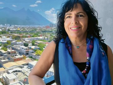 La escritora explora en su obra la intimidad familiar, los silencios y las tensiones del hogar. CORTESÍA