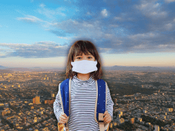 Hasta ahora, pese a la alerta atmosférica, la SEJ no ha considerado la suspensión de clases. EL INFORMADOR / A. Navarro / ESPECIAL / CANVA