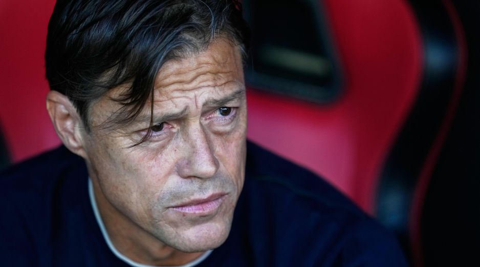 El argentino Matías Almeyda fue destituido este lunes 23 de marzo por el Sevilla como entrenador del equipo, al que solo le separan tres puntos de los puestos de descenso. AP / ARCHIVO
