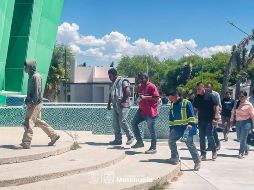 Tras un operativo con más de 620 elementos, tres aeronaves y el gabinete de seguridad en Matehuala, fueron localizados con vida siete jóvenes electricistas. ESPECIAL / Gobierno Matehuala