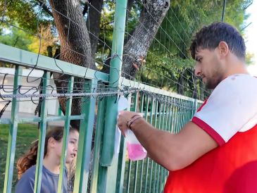 El acercamiento con los estudiantes regios ocurre en el marco de su estancia en México, donde Irak se prepara para disputar el partido que definirá su clasificación a la Copa del Mundo 2026. X / @IraqNT_EN