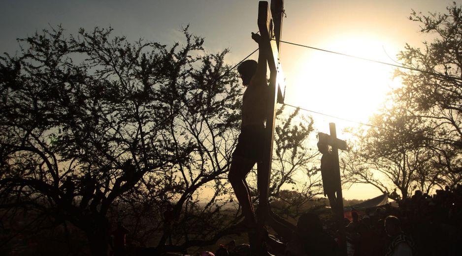 Esta arraigada tradición, además de ser un evento religioso importante para los creyentes, es también un punto destacado en el calendario cultural y turístico de la ZMG. EL INFORMADOR / ARCHIVO