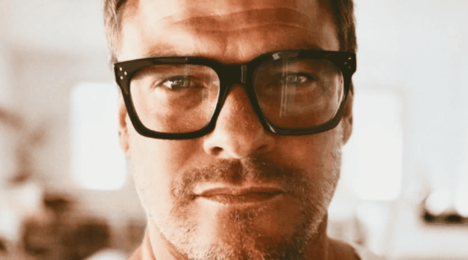 Alan Ritchson podría enfrentar cargos por la pelea. X / @alanritchson