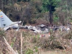 El avión accidentado en Colombia transportaba tropas del Ejército entre las localidades de Puerto Leguízamo y Puerto Asís. EFE/ Miputumayo.com.co