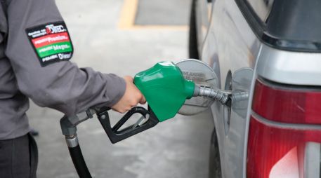 En Jalisco, la gasolina Magna se vende entre 22.69 y 25.19 pesos por litro, a pesar del acuerdo entre vendedores y el Gobierno de no pasar los 24.00. EL INFORMADOR/Archivo
