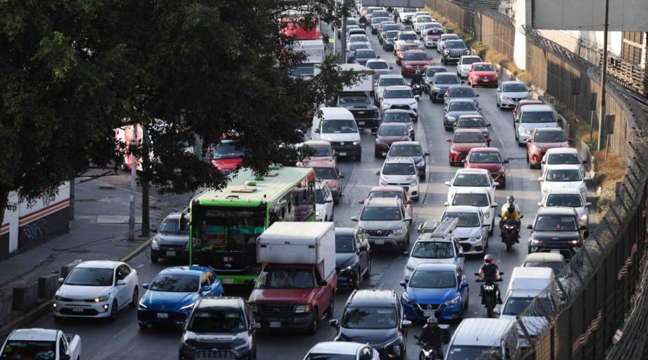 El programa Hoy No Circula se aplica de las 5:00 a las 22:00 horas en todas las alcaldías de la Ciudad de México y en tres zonas conurbadas del Estado de México. SUN/C. Mejía