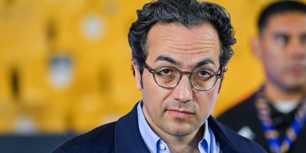 Tigres anuncia la salida del presidente Mauricio Culebro; ya hay sucesor