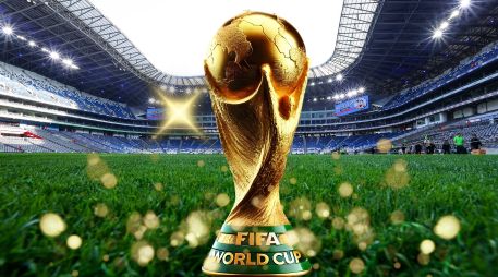 El ganador entre Bolivia y Surinam se medirá a Irán en busca de uno de los últimos boletos disponibles para el Mundial 2026. ESPECIAL / IMAGO7 y CANVA