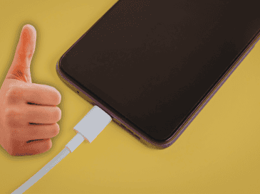 Si enrollas el cable muy apretado, podrías dañar los cables internos. ESPECIAL / CANVA