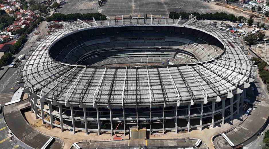 El Estadio Azteca, ahora llamado Banorte, renovado y con poco menos de 90 mil voces listas para rugir, volverá a colocarse en los ojos del planeta durante junio, cuando reciba por tercera ocasión una inauguración de la Copa del Mundo de la FIFA. SUN/ ARCHIVO