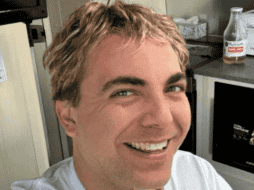 La gira tendrá un formato enfocado en la interpretación de sus canciones más aclamadas, con una producción diseñada para el formato en vivo y centrada en el exitoso recorrido musical de Cristian Castro. ARCHIVO/INFORMADOR