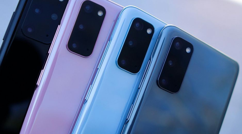 Este modelo estará disponible en cuatro colores: Awesome Navy, Awesome Gray, Awesome Icyblue y Awesome Lila. Unsplash