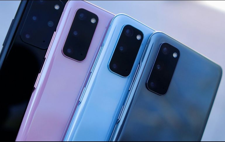 Este modelo estará disponible en cuatro colores: Awesome Navy, Awesome Gray, Awesome Icyblue y Awesome Lila. Unsplash