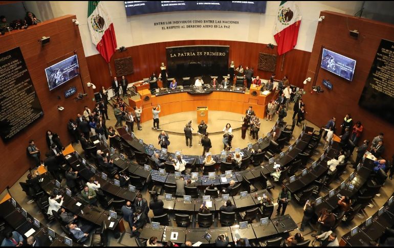 Este jueves, Sheinbaum reconoció que el Senado respaldó los cambios enfocados en disminuir gastos y beneficios excesivos. EFE/M. Guzmán