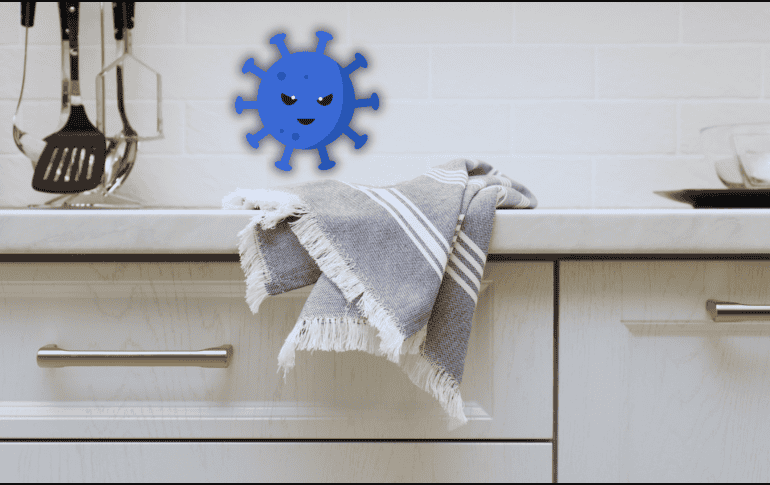 La acumulación de restos de comida y humedad en los trapos de cocina crea un ambiente ideal para la proliferación de bacterias. ESPECIAL / CANVA