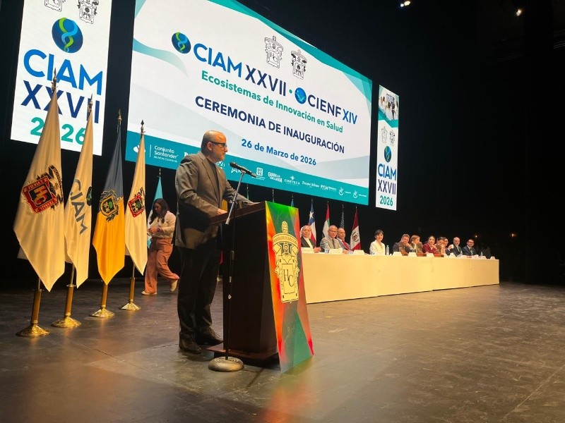 &nbsp;Entrega de los premios Fray Antonio Alcalde por humanitarismo y servicio a Ricardo Villanueva