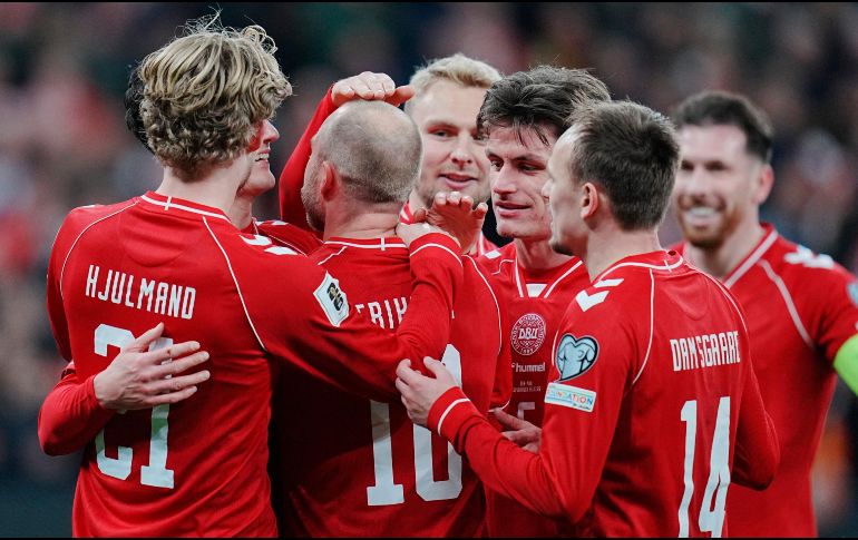 En un trámite accesible frente a los normacedonios, Dinamarca no encontró mayores obstáculos para encaminarse a la victoria. EFE/ L. SABROE.