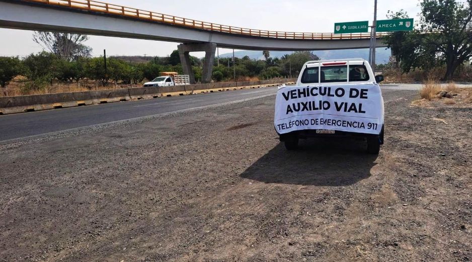 Las unidades de apoyo serán identificables con lonas y recorrerán los dos mil 160 kilómetros de carreteras libres a cargo de la SICT en la entidad. ESPECIAL/ SICT.